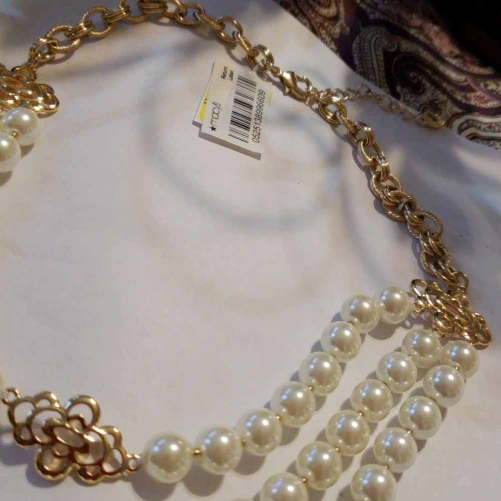 🎁SOLD OUT🎁NWT 3 ROUND W BEADED NECKLACES - Picture 7 of 8